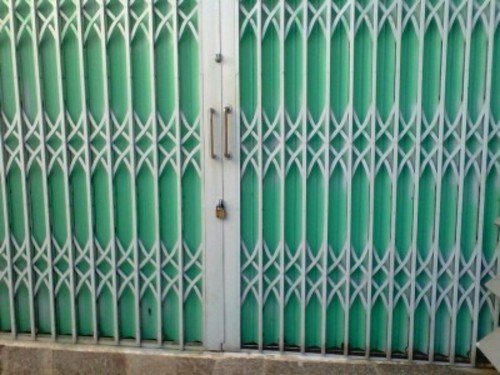 cửa cổng sắt giá rẻ quận Phú Nhuận
