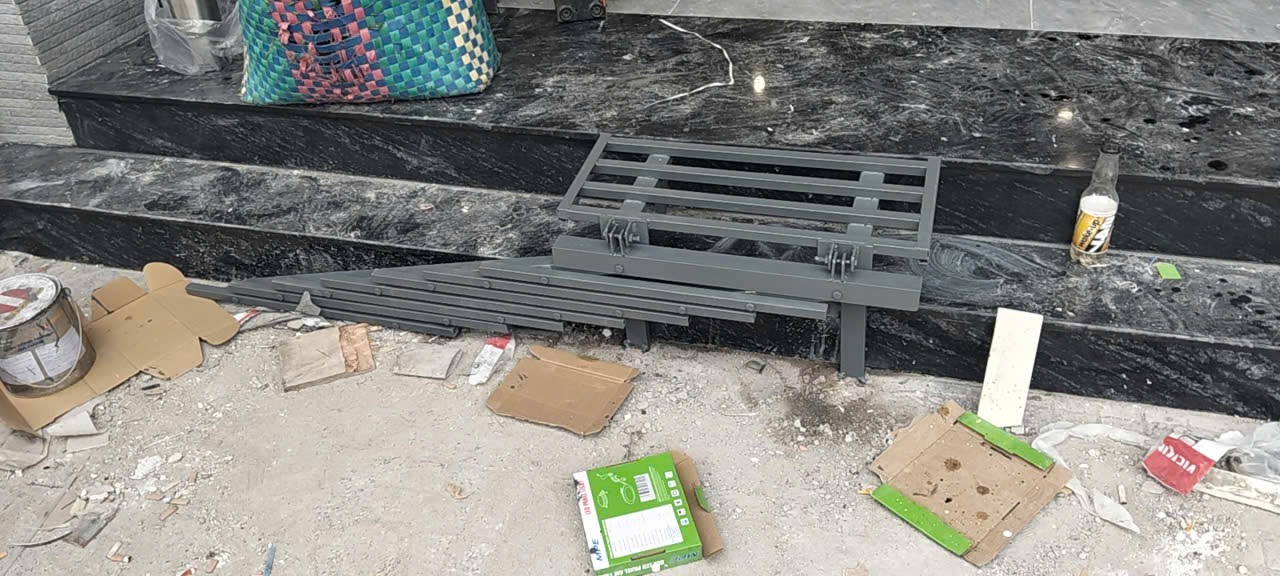 lắp dốc sắt dắt xe máy tận nơi