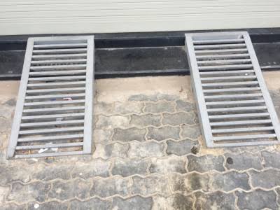 làm dốc sắt xe hơi
