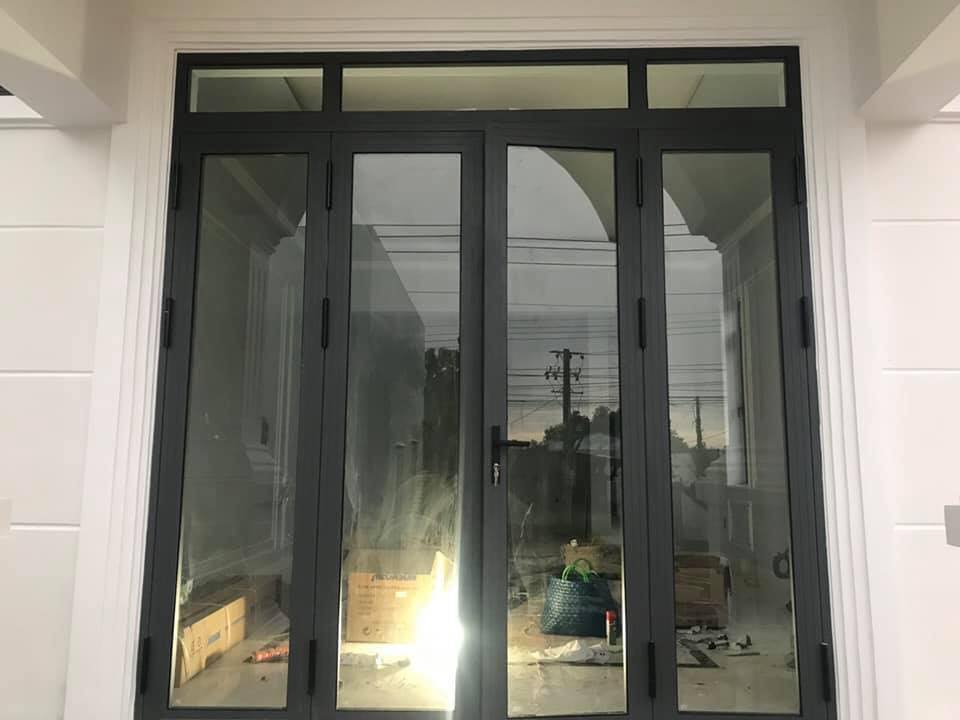 làm cửa sắt giả xingfa