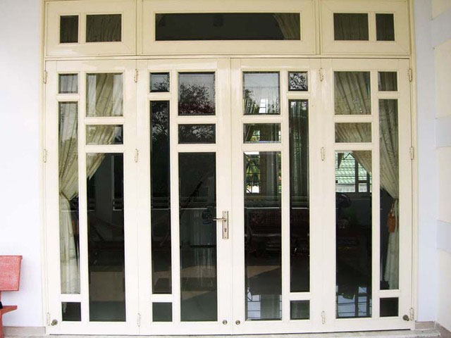 làm cửa sắt pano tại gò vấp