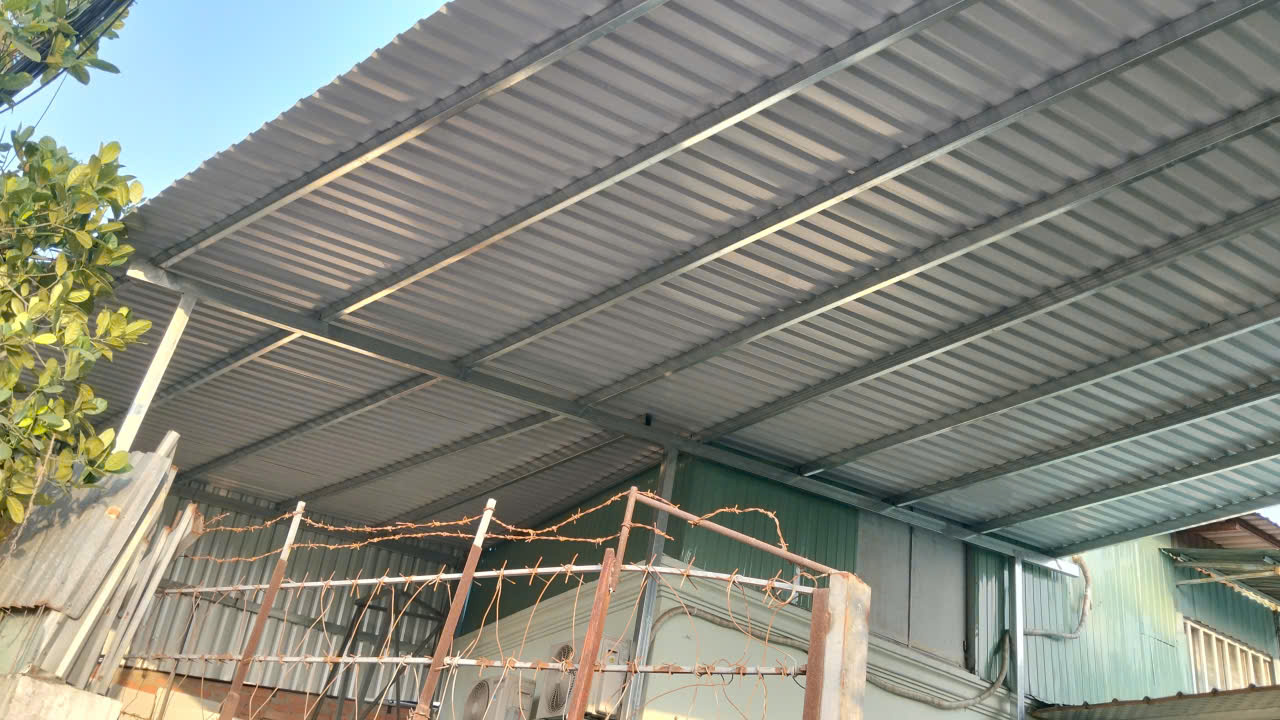thay mái tôn cũ giá rẻ sài gòn