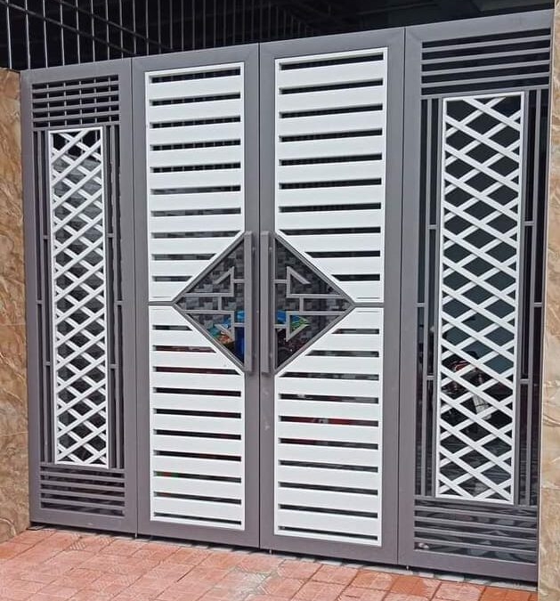 thi công cổng bằng sắt hộp