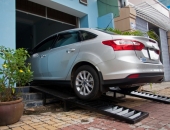 Chuyên làm dốc sắt đưa xe vào nhà